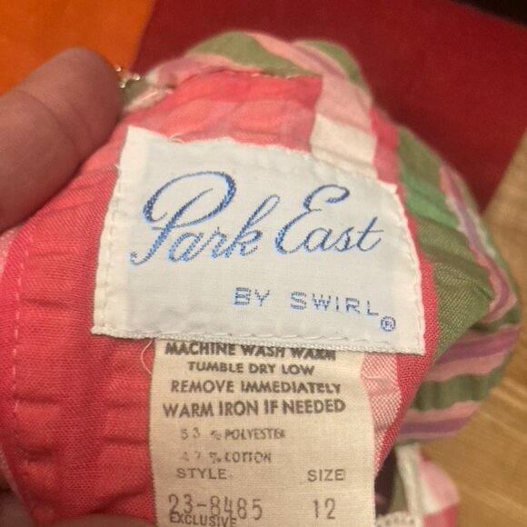 Vintage Seersucker Dress with Trim - Picture 6 of 8